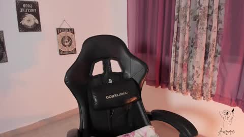 Snapshot of imsrbatman chatting on September 2025 11:49:01 PM Aurora online show from September 2025 11:49:01 PM