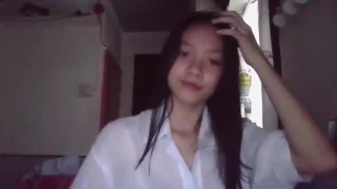 imurasian_fox online show from May 2026 07:37:01 AM
