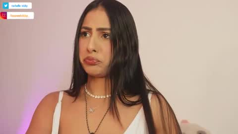 imvickyrachell_ online show from February 2026 02:43:01 PM