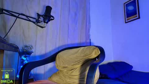 Snapshot of imyourg0d chatting on September 2025 02:06:01 PM Daniel thumb up me please its important Im new INDEPENDENT MODEL online show from September 2025 02:06:01 PM