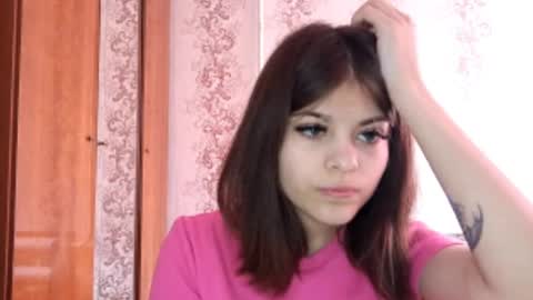 Snapshot of inamongrain chatting on April 2026 10:08:02 AM Mia online show from April 2026 10:08:02 AM