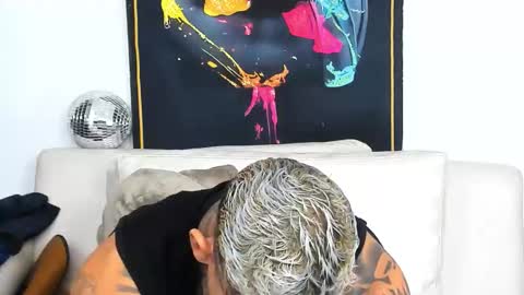 Jacobo online show from December 2025 08:33:01 AM