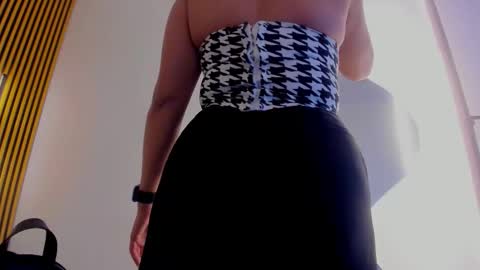 Indi Catalina online show from February 2026 12:21:01 PM