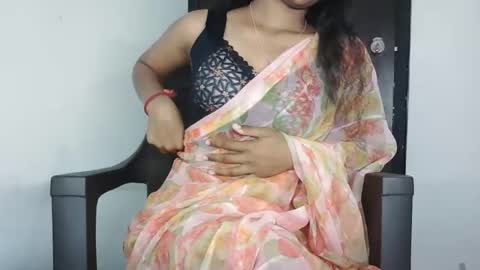 Saanu online show from February 2026 04:32:01 AM