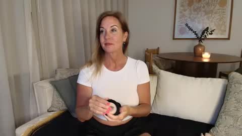 Snapshot of indianacooper chatting on March 2026 01:10:01 AM IndianaCooper - Showtimes - Mon-Fri 12pm and 930PM CST SatSun 930pm CST online show from March 2026 01:10:01 AM