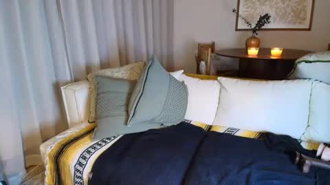 Snapshot of indianacooper chatting on March 2026 02:01:02 AM IndianaCooper - Showtimes - Mon-Fri 12pm and 930PM CST SatSun 930pm CST online show from March 2026 02:01:02 AM