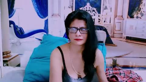 Femiez online show from December 2024 05:26:01 AM