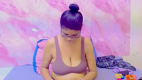 Femiez online show from October 2025 05:30:01 AM