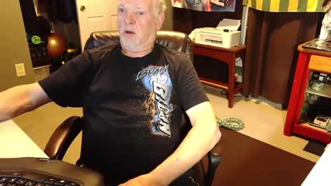 Papa online show from September 2025 10:59:02 AM