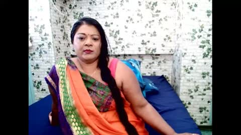 Snapshot of indiandelia chatting on January 2025 06:54:01 AM indiandelia online show from January 2025 06:54:01 AM