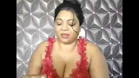 Snapshot of indiandelia chatting on May 2026 08:44:01 AM indiandelia online show from May 2026 08:44:01 AM