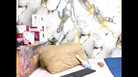 Lia online show from May 2026 04:29:02 AM