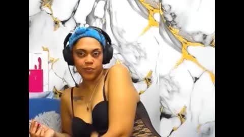 Lia online show from May 2026 10:05:01 PM