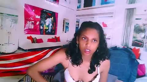 Jade online show from January 2025 11:58:02 AM