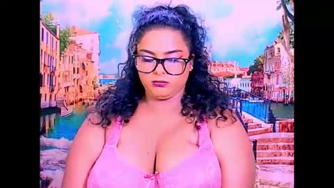 Snapshot of indianfairy4u chatting on December 2025 08:59:01 PM natasha online show from December 2025 08:59:01 PM