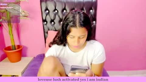 PARADISEQUEEN online show from March 2026 02:28:01 PM