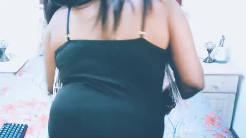 Snapshot of indianlust69 chatting on October 2025 06:59:01 PM Amy online show from October 2025 06:59:01 PM