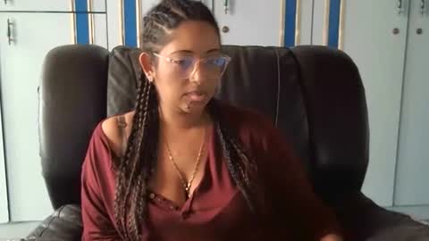 Snapshot of indianplaygal69 chatting on February 2025 09:42:01 AM Indianpalgal69 online show from February 2025 09:42:01 AM