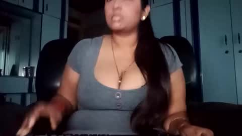 Snapshot of indianplaygal69 chatting on September 2025 03:02:01 PM Indianpalgal69 online show from September 2025 03:02:01 PM