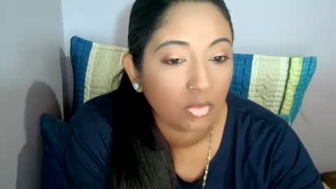 Snapshot of indianplaygal69 chatting on November 2025 01:17:02 AM Indianpalgal69 online show from November 2025 01:17:02 AM