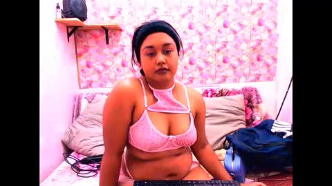 indianpoision69 online show from May 2026 06:41:02 AM