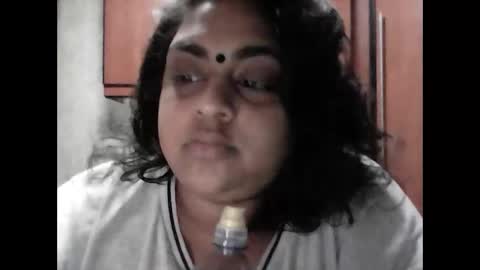 indianpooja1027 online show from October 2025 07:48:02 PM