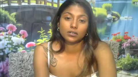 indianqtpie6 online show from July 2026 06:50:02 PM