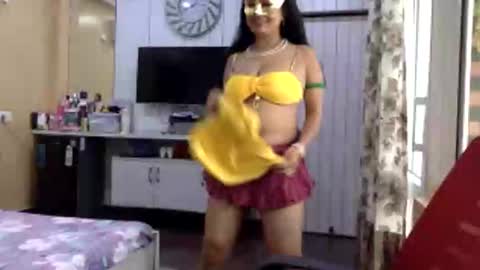 Snapshot of indianrads9 chatting on April 2026 08:14:01 AM Radha online show from April 2026 08:14:01 AM