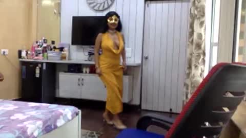 Snapshot of indianrads9 chatting on April 2026 07:58:02 AM Radha online show from April 2026 07:58:02 AM