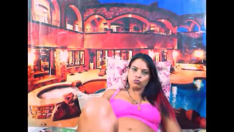 Snapshot of indiansexyass4u2luv chatting on January 2025 09:05:01 PM indiansexyass4u2luv online show from January 2025 09:05:01 PM