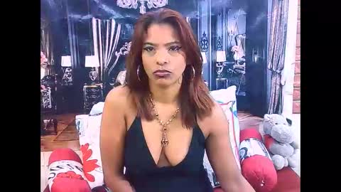 Snapshot of indiansexyass4u2luv chatting on May 2026 06:32:01 AM indiansexyass4u2luv online show from May 2026 06:32:01 AM