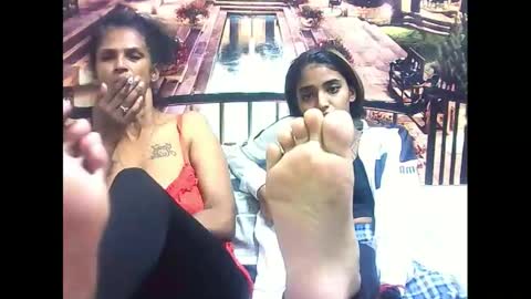 indiansexyslender4u2luv online show from February 2025 05:48:02 AM