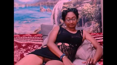 Shreya online show from February 2025 05:29:02 PM