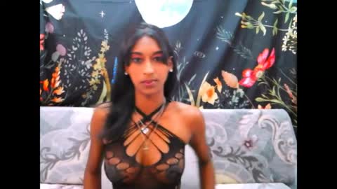 indiansunglaze694u online show from July 2026 04:39:33 PM