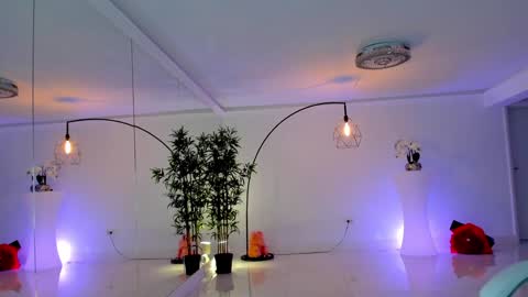 Hellen online show from January 2025 01:41:02 PM