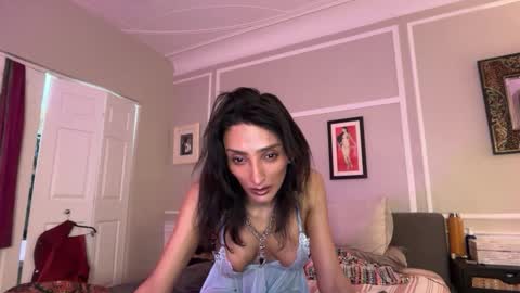 Indiantransgirlillinois online show from March 2026 08:07:01 AM