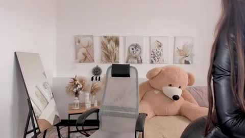 INDIGO online show from April 2026 10:20:02 AM