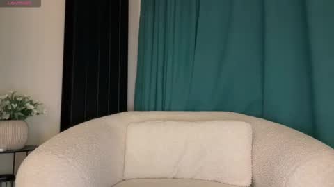 Indika Flower online show from September 2025 08:34:01 PM