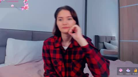 Kira online show from September 2025 04:50:01 AM