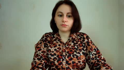 Snapshot of inessa_beauty chatting on April 2026 09:23:02 AM Inessa online show from April 2026 09:23:02 AM