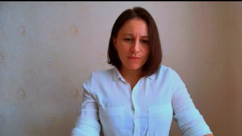 Inessa online show from June 2026 01:26:01 PM