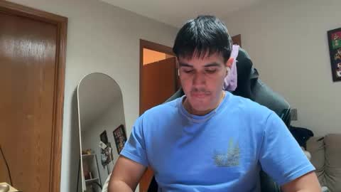 Lucas online show from December 2025 07:09:01 PM