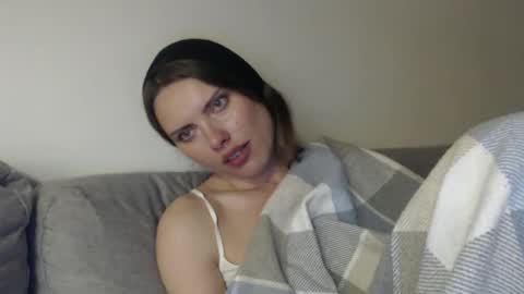 Sweet girl online show from April 2026 08:47:01 PM