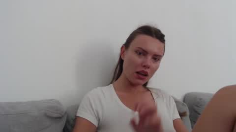 Sweet girl online show from June 2026 10:10:02 AM
