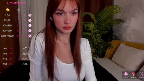 Snapshot of ingergirl chatting on October 2025 09:39:02 PM Vicki FANSLY --- online show from October 2025 09:39:02 PM