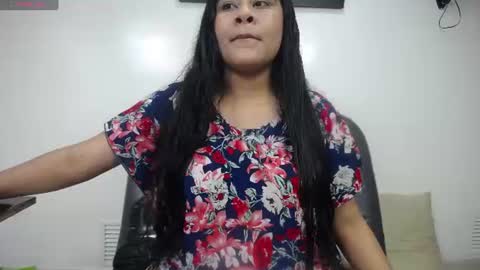 Snapshot of iniyalaboni chatting on July 2026 07:40:02 PM Iniya online show from July 2026 07:40:02 PM