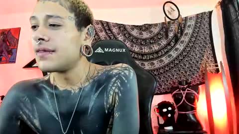 Dani  online show from October 2025 05:47:03 PM