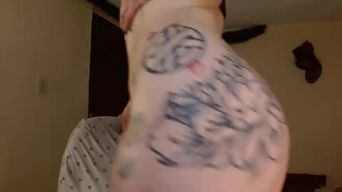 Snapshot of inked_val chatting on January 2026 05:27:02 PM Valerie online show from January 2026 05:27:02 PM