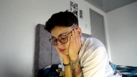 lyan onlyfans n linda online show from March 2026 07:21:02 PM