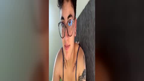 lyan onlyfans n linda online show from June 2026 08:39:02 PM